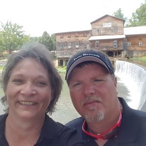 Meet your Posher, Joyce